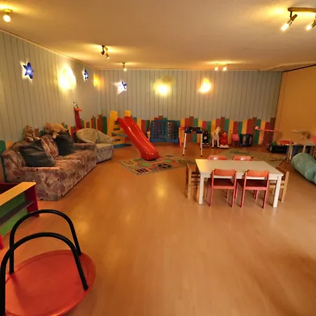 Apartment 19 - Ferienresidenz Roseneck, Mit Schwimmbad In Bei Feldberg Todtnauberg